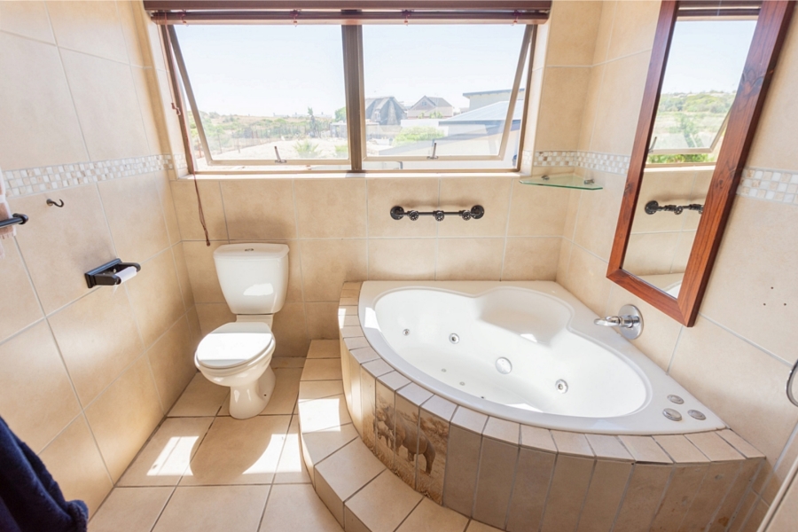 4 Bedroom Property for Sale in Myburgh Park Western Cape